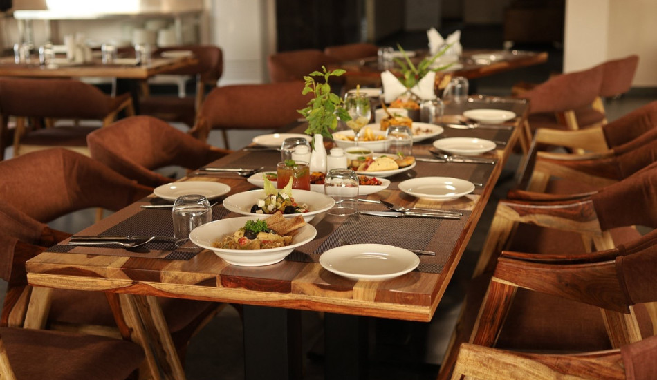 Clarks Inn Suites Jaipur